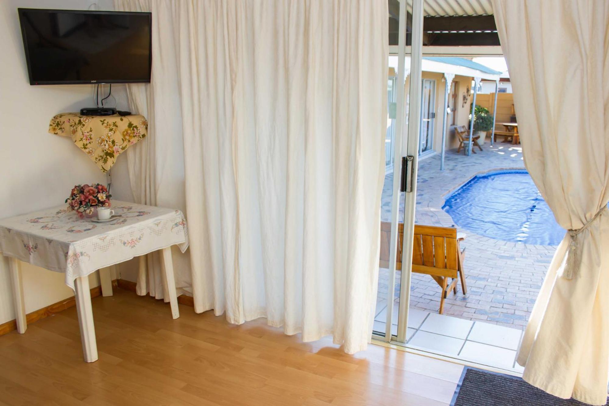 De Helling Self Catering Bed & Breakfast Brackenfell Exterior photo