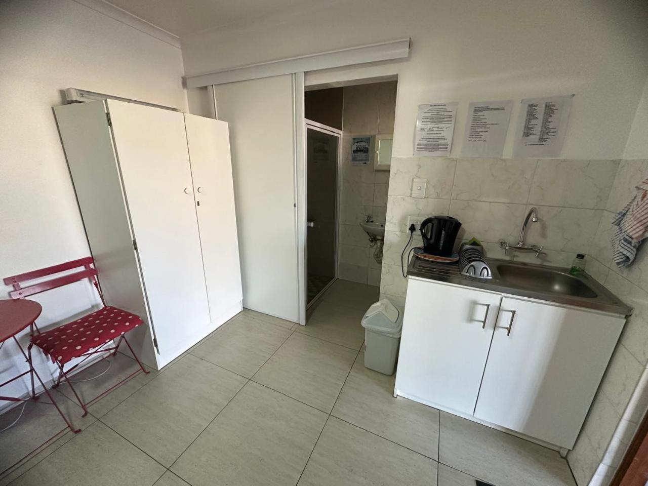 De Helling Self Catering Bed & Breakfast Brackenfell Exterior photo