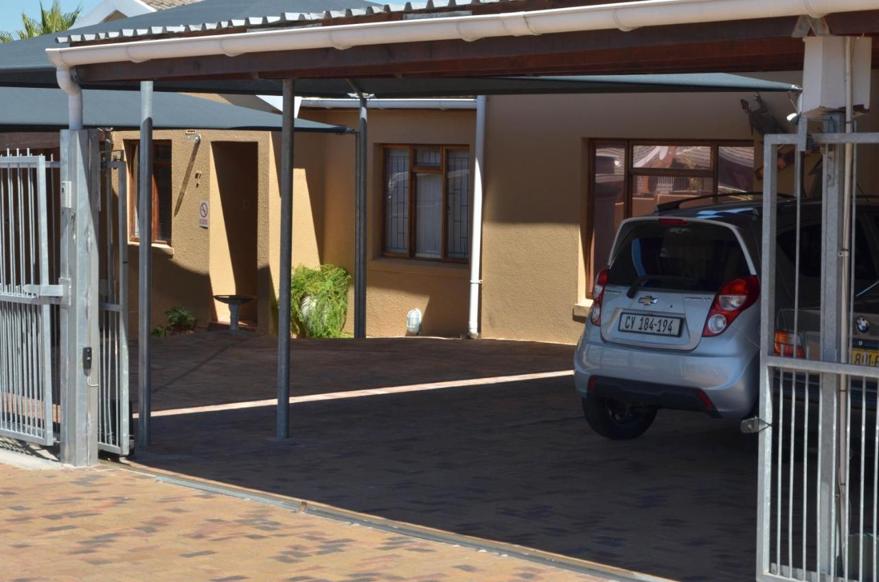 De Helling Self Catering Bed & Breakfast Brackenfell Exterior photo